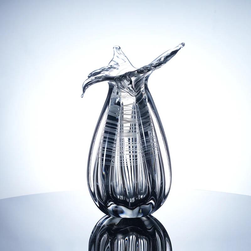 Murrana【Petal Splash】Creative Crystal Glass Vase – Elegant Decorative Piece for Living and Dining Room