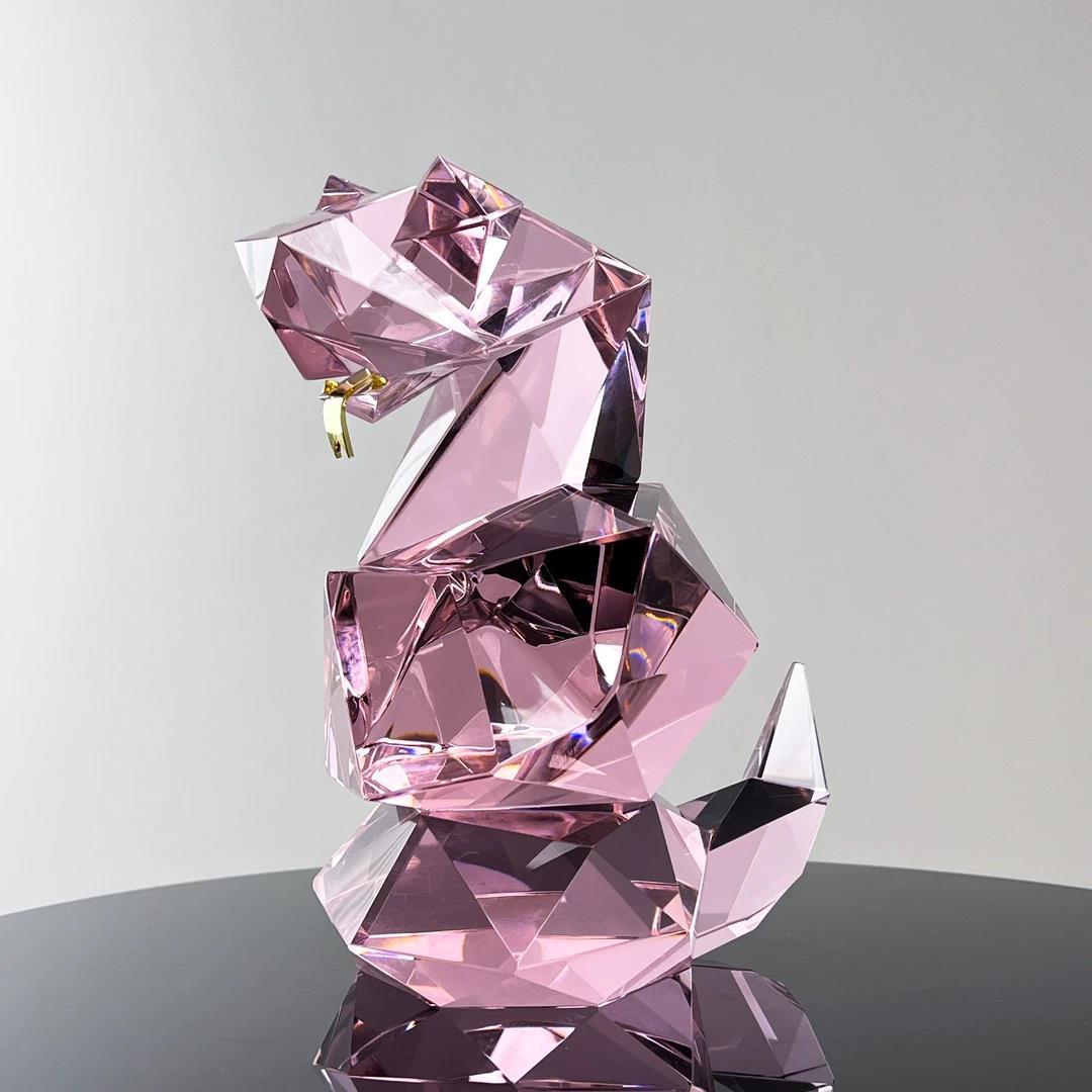 Murrana【Serenity in Motion】 Minimalist French American Modern Light Luxury Crystal Glass Art Ornaments